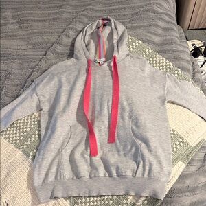 Women’s FATE hoodie